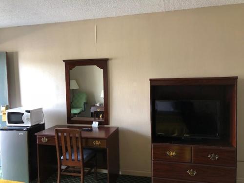 Double Room with Two Double Beds - Non-Smoking